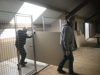 Bouwen van de rennetjes Emile en Cok